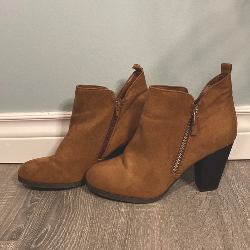 Spring Suede Boots